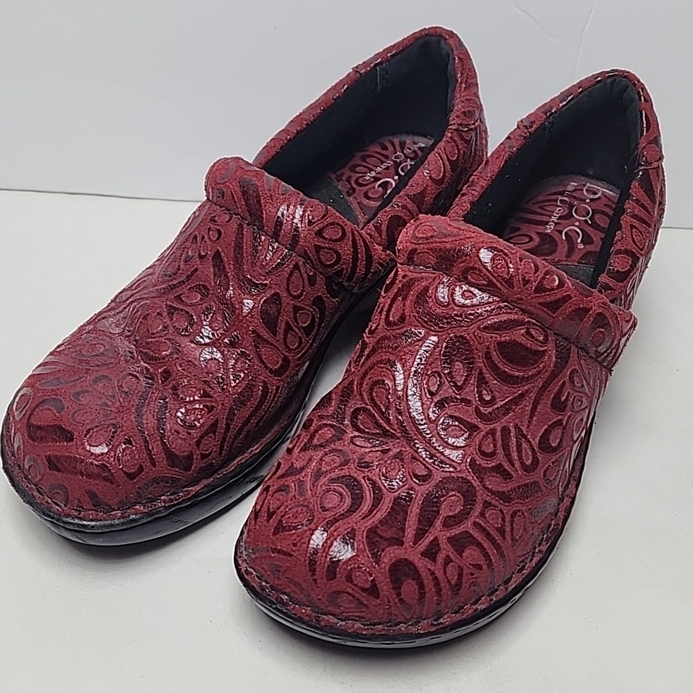 B.O.C. Born Tooled Paisley Wine Burgundy Leather Peggy Clogs size 6.5